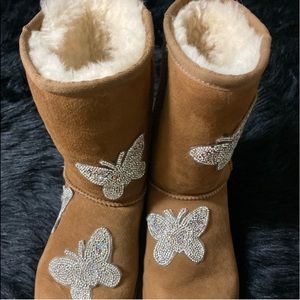 Chestnut Uggs